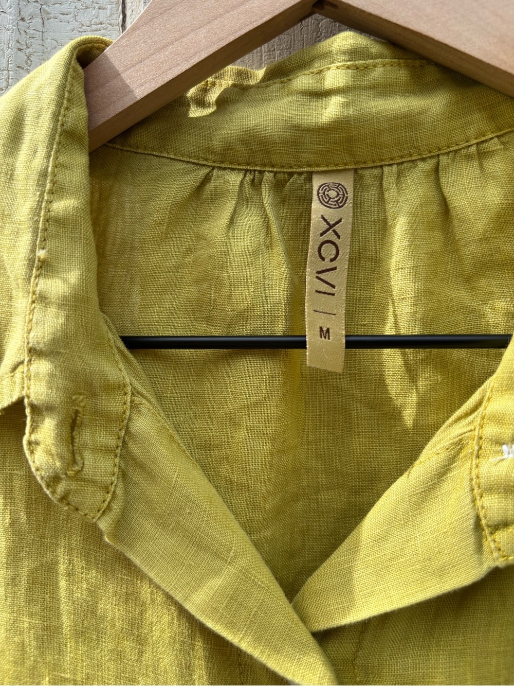 XCVI Linen Button-Up Top in Yellow-Green